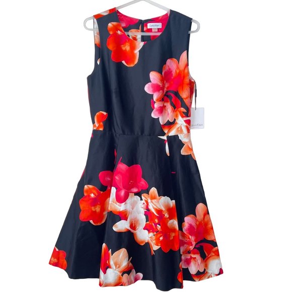 NEW CALVIN KLEIN Floral Fit & Flare Dress with Large Pleats, Size 6 - Picture 6 of 13